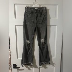 Wide leg, gray denim, distressed, cropped pants.